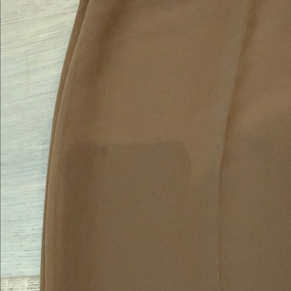 Aritzia Effortless Pants - Picture 5 of 5